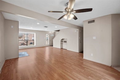 Unwind in the Living room ( view from Kitchen tabl