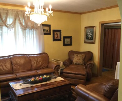 121 Chestnut St, Avenel, NJ 07001 - photo 2