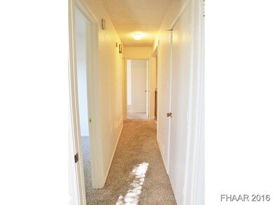 401 Texas St, Copperas Cove, TX 76522 - photo 4