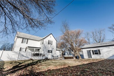 111 S Monroe St, Freeburg, IL 62243 - photo 5