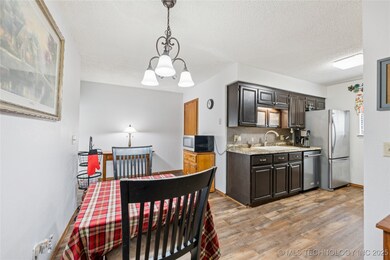 3223 S Ash Ave, Broken Arrow, OK 74012 - photo 7