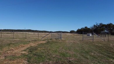 164 Jrc Ranch Ct, Gainesville, TX 76240 - photo 5