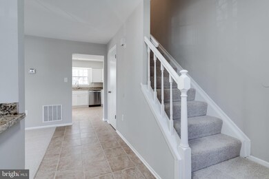 2879 Madeira Ct, Woodbridge, VA 22192 - photo 2