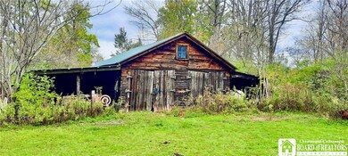 Utility barn - 43' x 24'