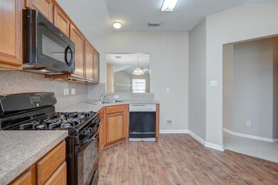 9907 Buena Park Ct, Houston, TX 77089 - photo 3
