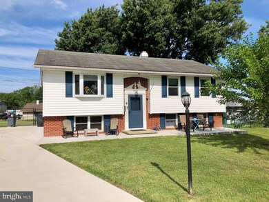 702 Tulip Ct, Edgewood, MD 21040 - photo 2