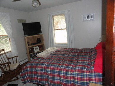 16 Rhode Island Ave, Pittsfield, MA 01201 - photo 7