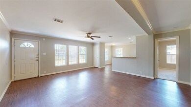 1074 South Ln unit A, Houston, TX 77088 - photo 5
