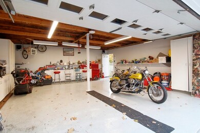 433 Slade St, Fall River, MA 02724 - photo 5