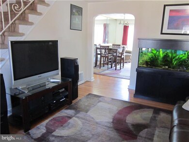 817 Crescent Dr, Glenolden, PA 19036 - photo 4