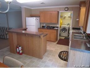 2064 N Mcgee
