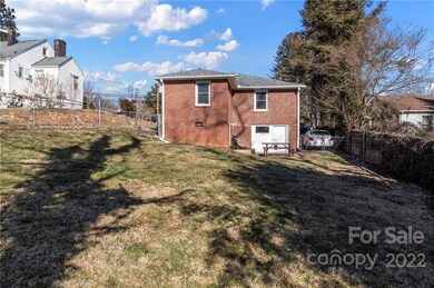 95 Rock Hill Rd, Asheville, NC 28803 - photo 3