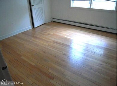702 Laurel Ave unit 2, Laurel, MD 20707 - photo 2