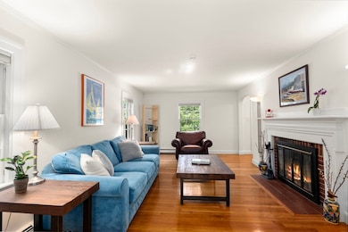 75 Westland Rd, Weston, MA 02493 - photo 6