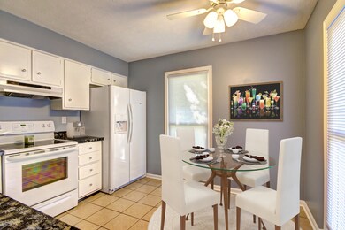 8419 Roseborough Rd, Louisville, KY 40228 - photo 7