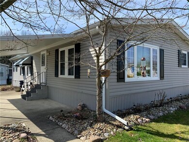 15 Schubert's Aly, Olmsted Township, OH 44138 - photo 2