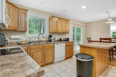 4-web-or-mls-81Fern-3