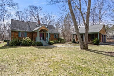 147 Hunting Ln, Sherborn, MA 01770 - photo 2