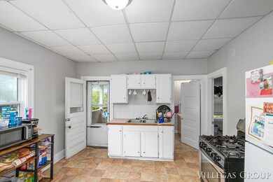 Lower Kitchen