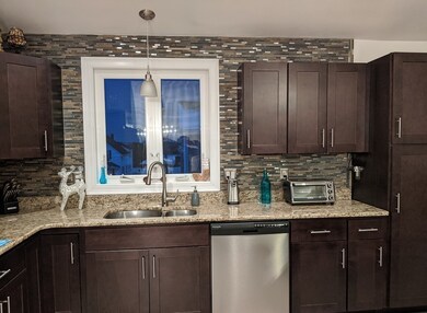 126 Stackhouse St, South Dartmouth, MA 02748 - photo 6