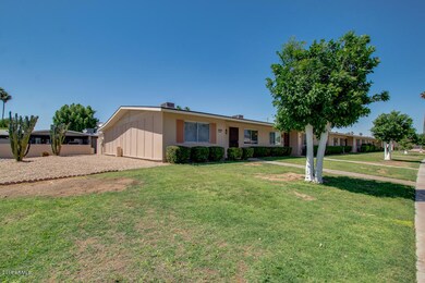 13618 N 110th Ave unit 77, Sun City, AZ 85351 - photo 2