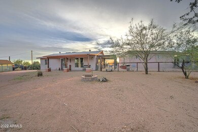 1835 E Frontier St-3