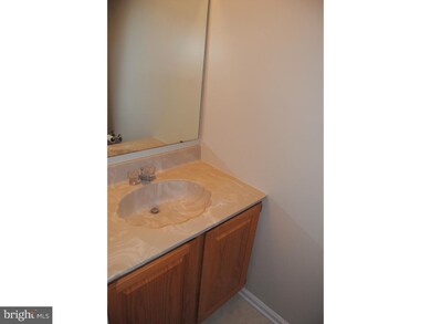 223 Victoria Ct unit 172, Doylestown, PA 18901 - photo 5