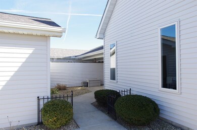 1711 Beech Dr, Crown Point, IN 46307 - photo 4