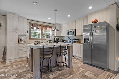 191 Gray Squirrel Ln, Newport, NC 28570 - photo 2