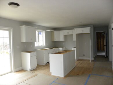 313 Karatzas Ave unit Lot 19, Manchester, NH 03104 - photo 3