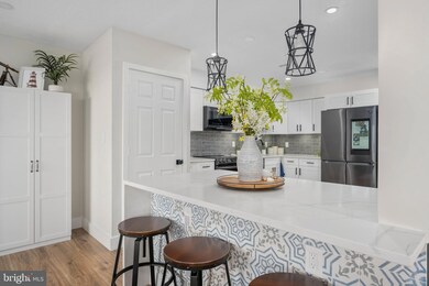 3709 S George Mason Dr unit 1714, Baileys Crossroads, VA 22041 - photo 5