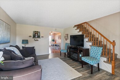 243 Pine St, Glenolden, PA 19036 - photo 4