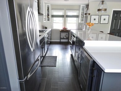 10450 W White Mtn (19)