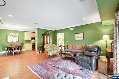 Cresskill Commons unit 316, Cresskill, NJ 07626 - photo 6