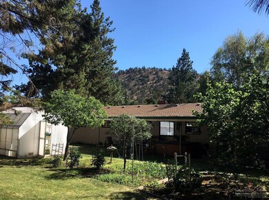 713 NE 12th St, Bend, OR 97701 - photo 3