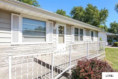 1621 N Ottawa St, Lincoln, IL 62656 - photo 3