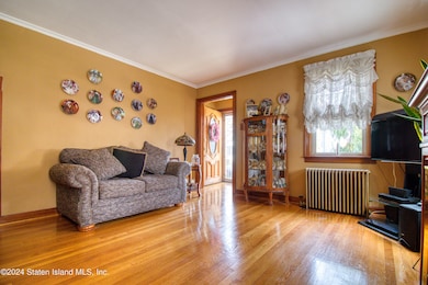 238 Burbank Ave, Staten Island, NY 10306 - photo 6