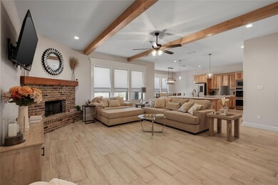 1005 Thompson Rd, Weatherford, TX 76087 - photo 6