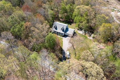 127 Massapeag Rd, Uncasville, CT 06382 - photo 3