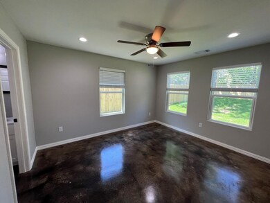 933 Rice St, Denison, TX 75020 - photo 5