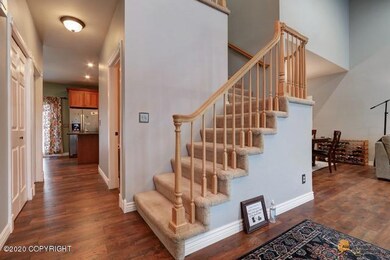 Stair/Entry
