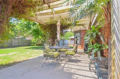 608 Verreaux Dr, Norman, OK 73072 - photo 2