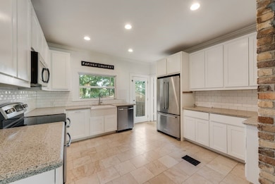 1124 Clara St, Fort Worth, TX 76110 - photo 7