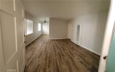 134 13th St unit C, Seal Beach, CA 90740 - photo 4
