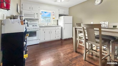 154 Charlton Ave unit 2, Lodi, NJ 07644 - photo 6