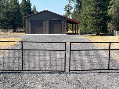 17144 Azusa Rd, Sunriver, OR 97707 - photo 2