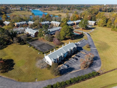 223 River Point Dr, Suffolk, VA 23434 - photo 5