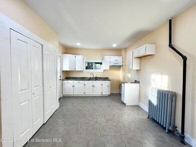 1028 Cedar Ave, Scranton, PA 18505 - photo 2