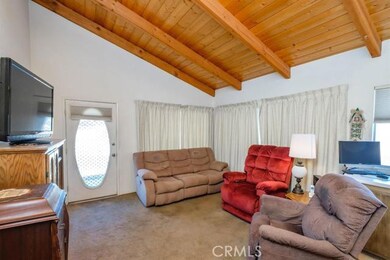 14265 Apple Creek Dr, Victorville, CA 92395 - photo 5