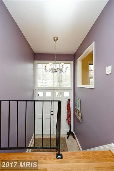 909 Lauren Ln SE, Vienna, VA 22180 - photo 3